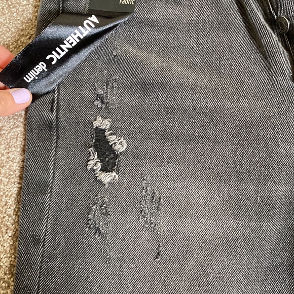 SIMPLE SOCIETY Women’s Straight Super High Rise Distressed Hem Denim Jeans 27 - Picture 6 of 14